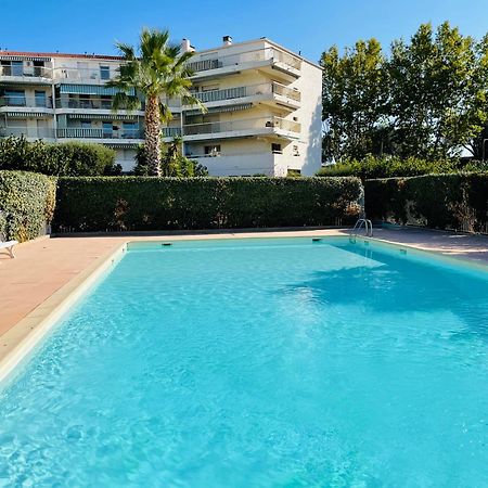 Studio de standing climatisé, avec piscine, proche de la mer Fréjus Exterior foto